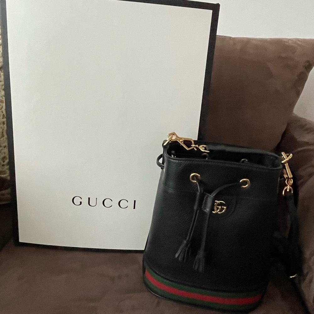 Gucci bucket bag - gently used